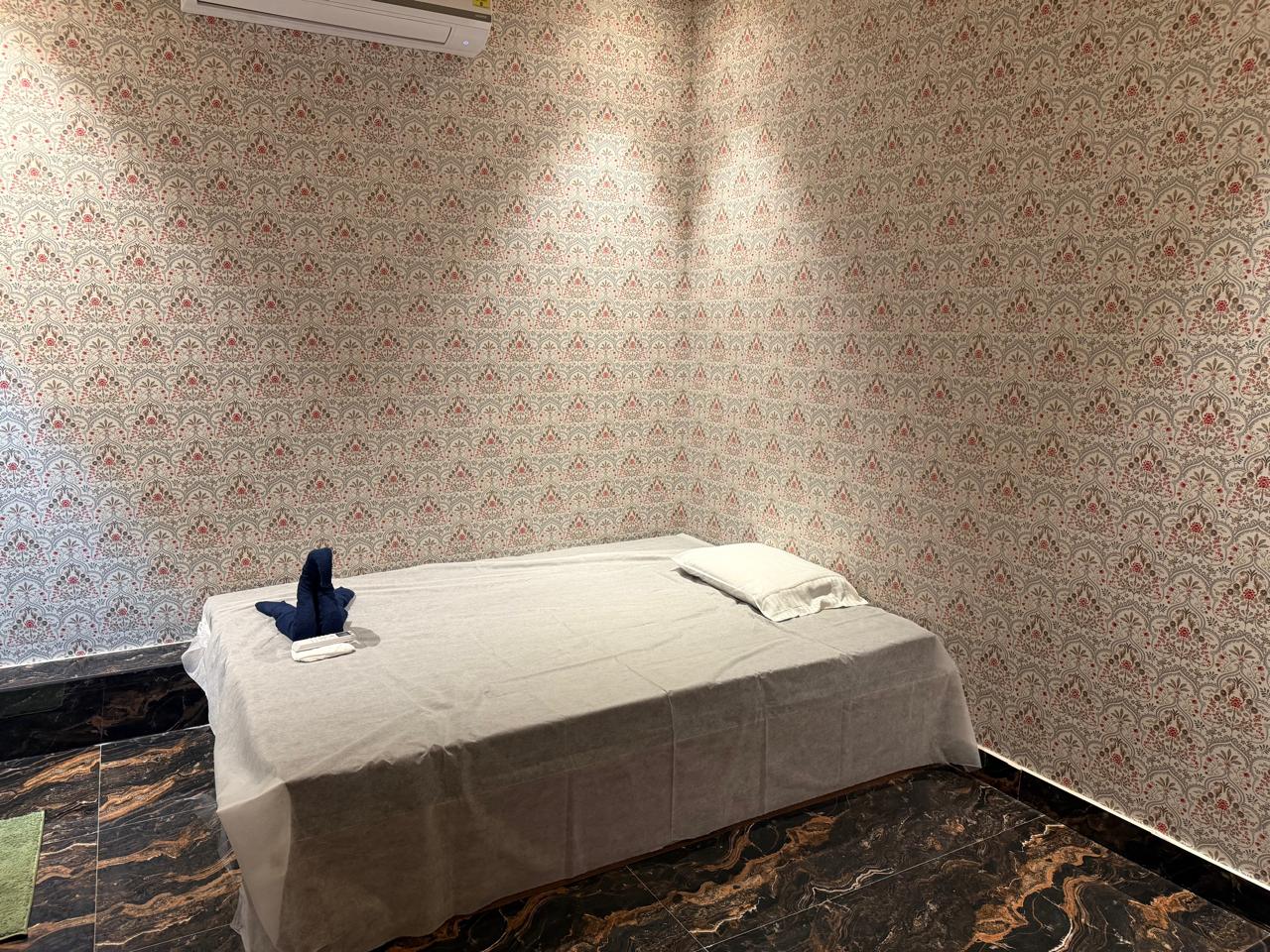 VIP Massage Suite